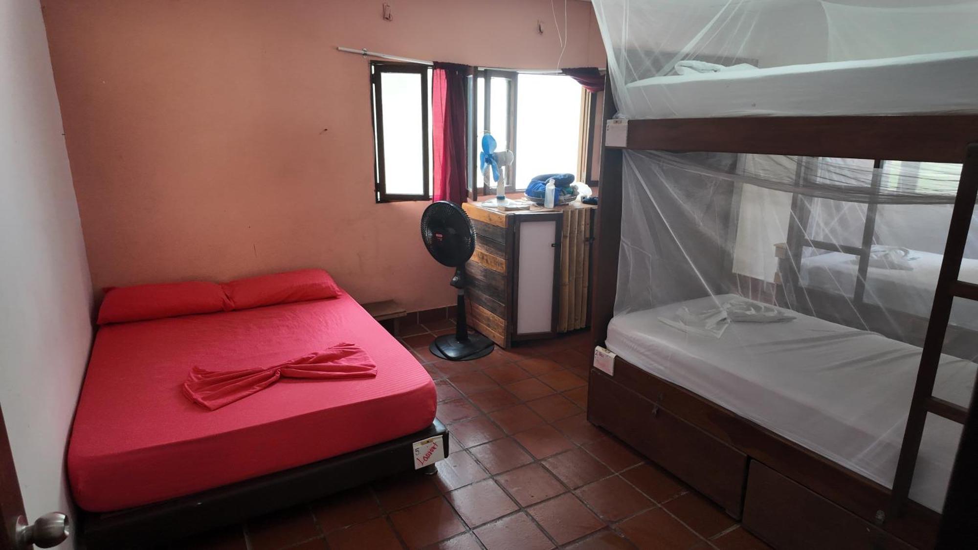 Jaba Jan Hostal Palomino Ngoại thất bức ảnh